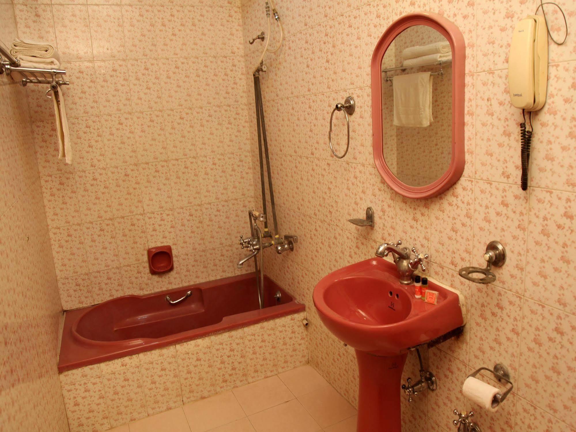 Hotel Imperial House Allāhābād Junction Zewnętrze zdjęcie